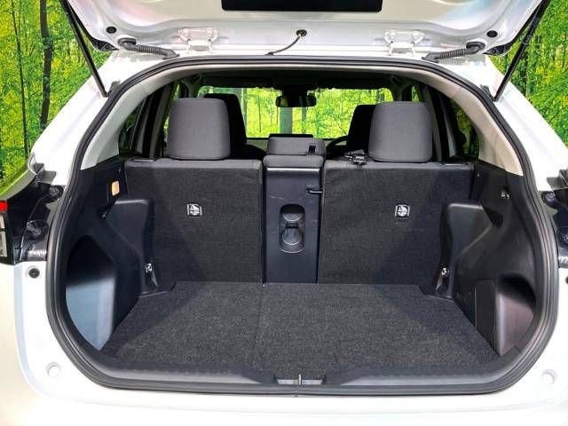 Toyota YARIS CROSS 2023-03 19249-10