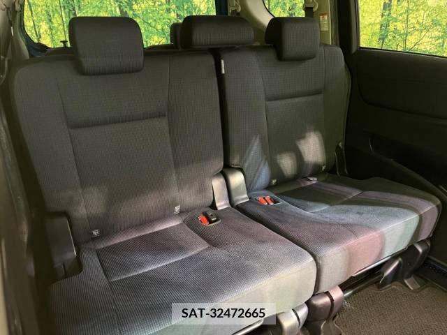 Toyota SIENTA 2017-07 221189-9