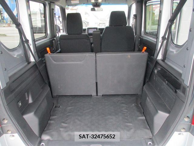 Honda N-VAN 2019-08 246148-15