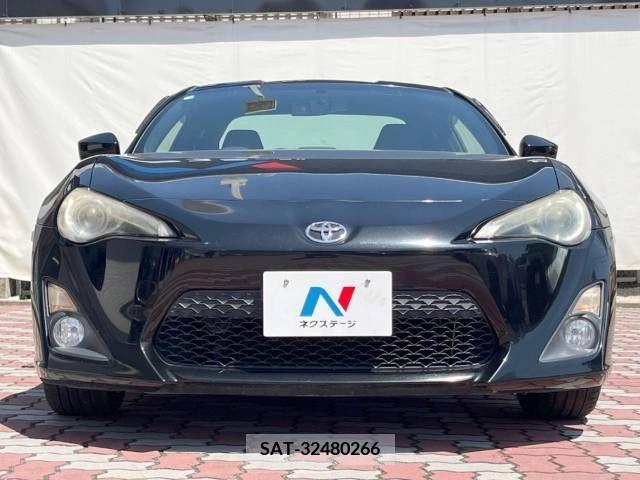 Toyota 86 2012-08 258635-13