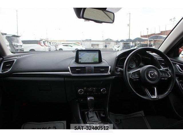 Mazda AXELA 2017-02 236763-14