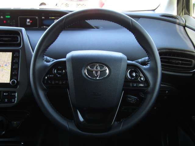 Toyota PRIUS 2022-06 21078-9