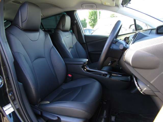 Toyota PRIUS 2022-06 21078-11