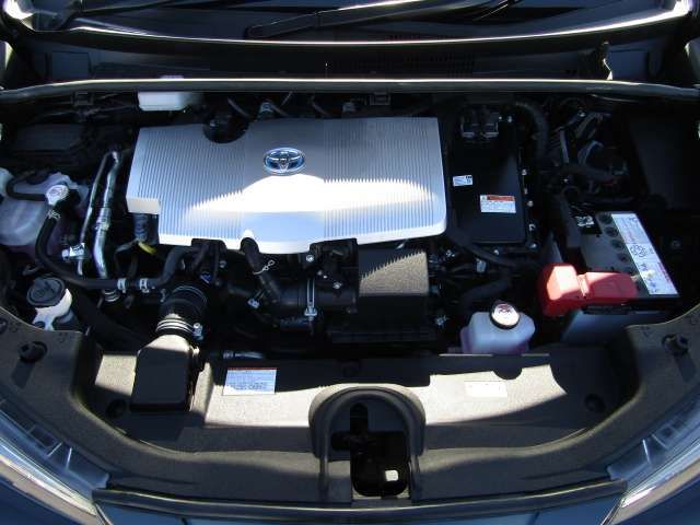 Toyota PRIUS 2022-06 21078-14
