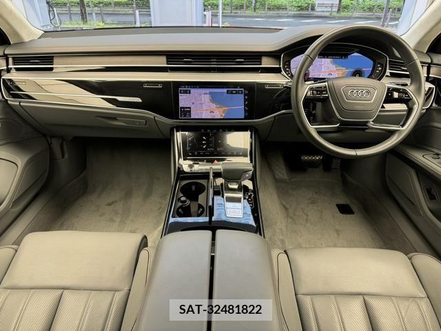 Audi A8 2019-02 262537-6