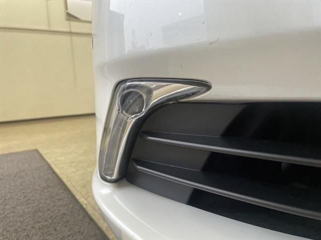 Lexus LS 2012-11 8344-11