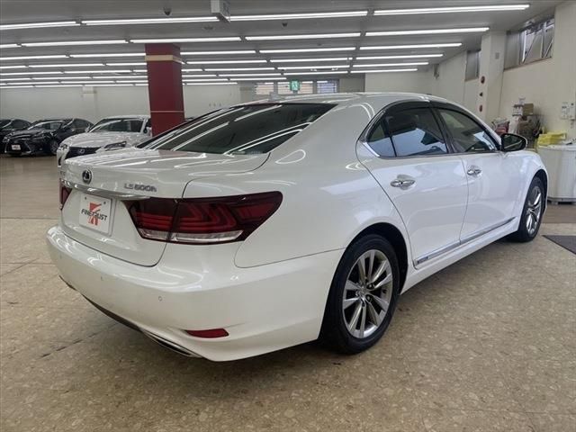 Lexus LS 2012-11 8344-4