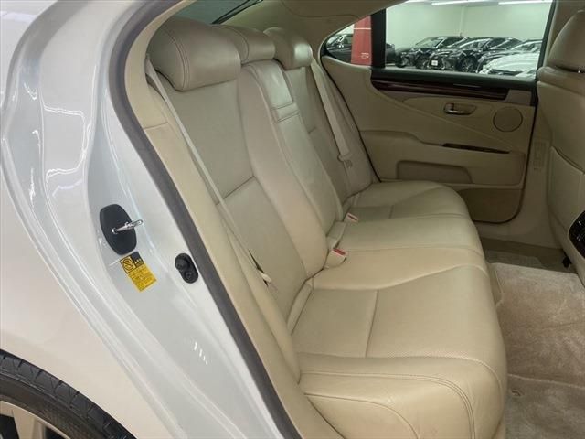Lexus LS 2012-11 8344-20