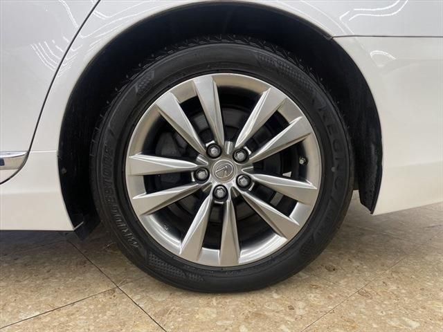 Lexus LS 2012-11 8344-16
