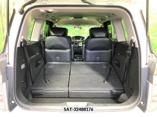 Nissan ELGRAND 2018-03 347643-11