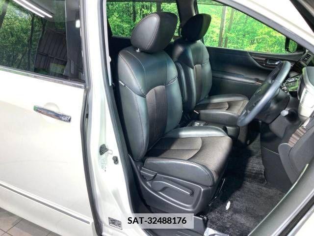 Nissan ELGRAND 2018-03 347643-8