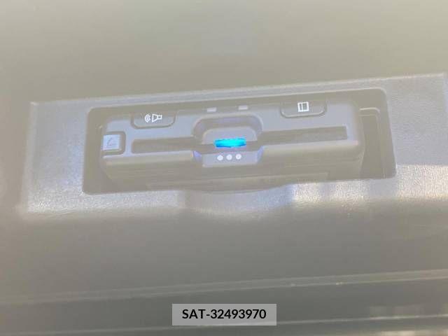 Toyota HARRIER 2018-12 321874-6