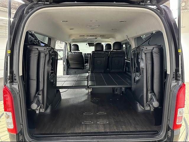 Toyota HIACE WAGON 2018-11 16007-11