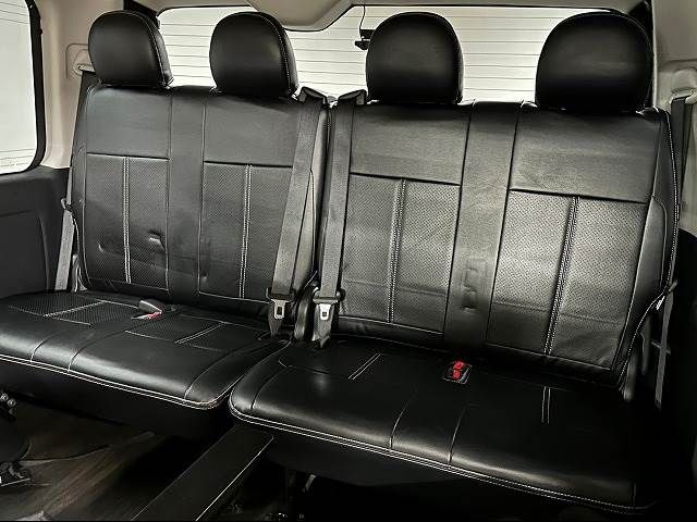 Toyota HIACE WAGON 2018-11 16007-10