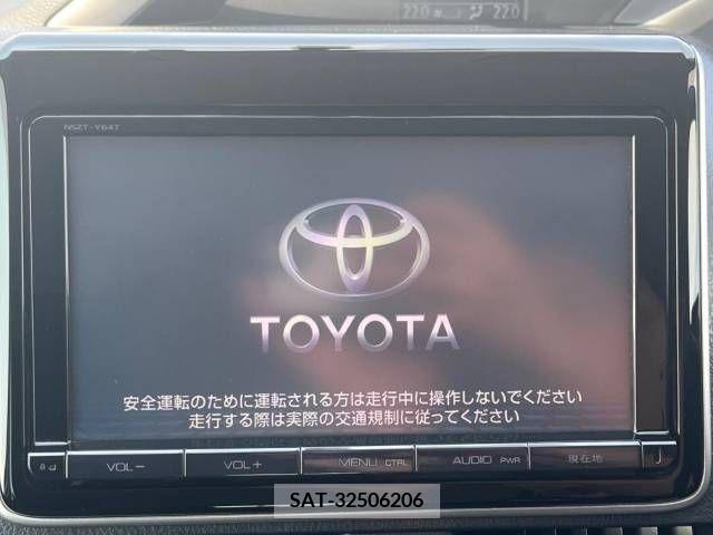 Toyota VOXY 2015-09 370425-4