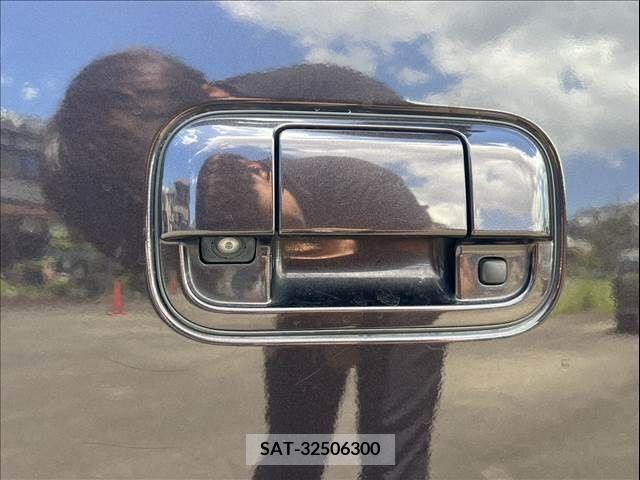 Suzuki MR WAGON 2013-08 371636-8