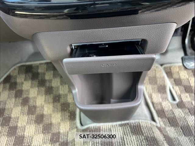 Suzuki MR WAGON 2013-08 371636-22
