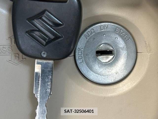 Suzuki ALTO 2013-06 355828-5