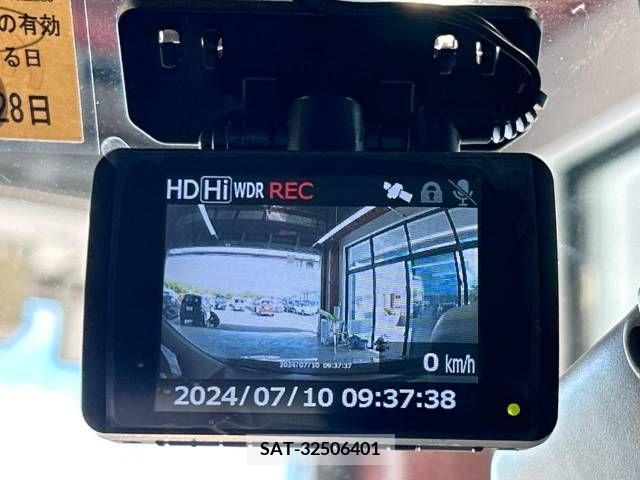 Suzuki ALTO 2013-06 355828-4