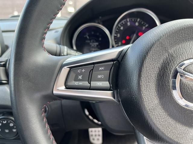 Mazda ROADSTER 2018-10 10961-23