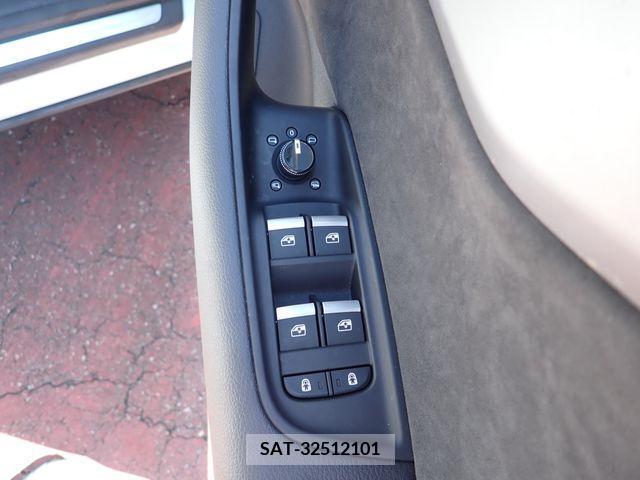 Audi Q8 2020-09 203781-9