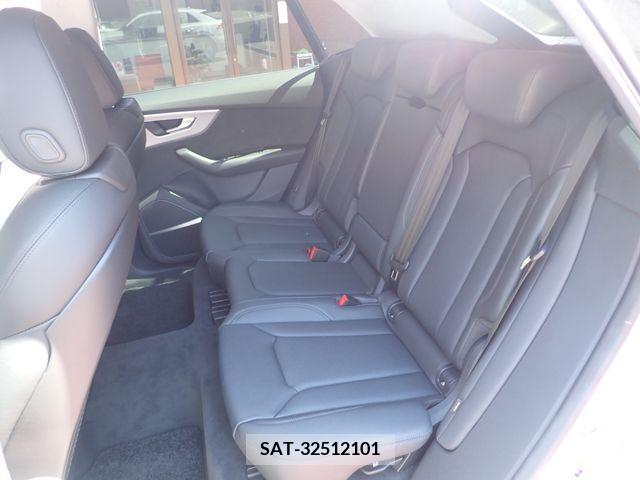 Audi Q8 2020-09 203781-12