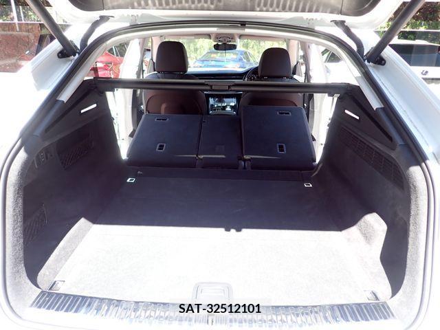 Audi Q8 2020-09 203781-16