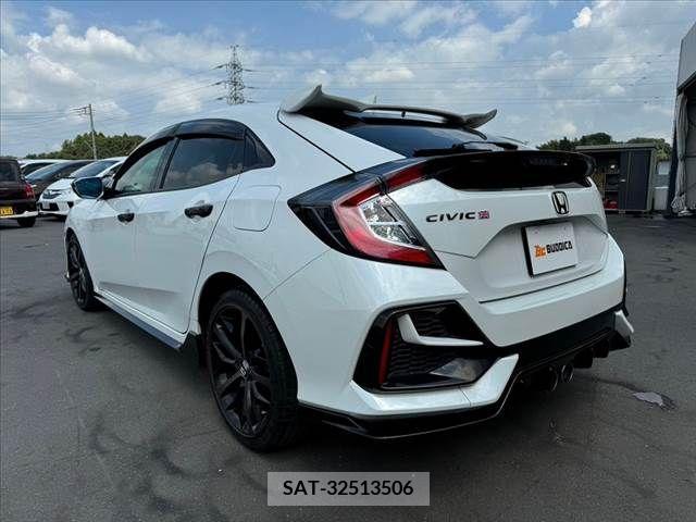 Honda CIVIC 2021-02 389988-14