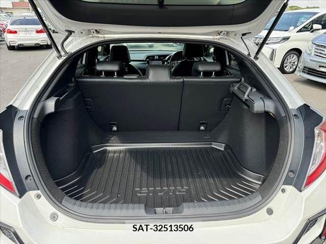 Honda CIVIC 2021-02 389988-18