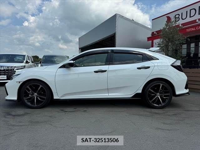 Honda CIVIC 2021-02 389988-10