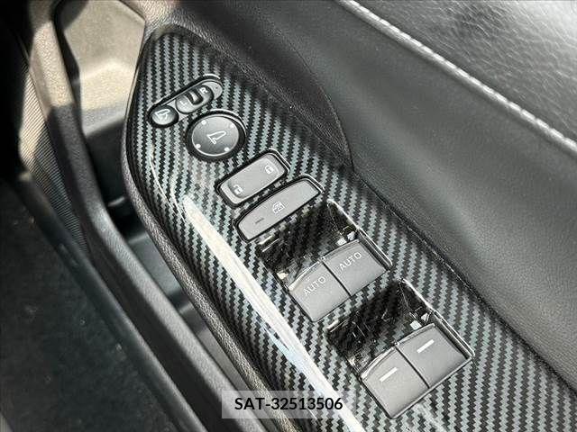 Honda CIVIC 2021-02 389988-29