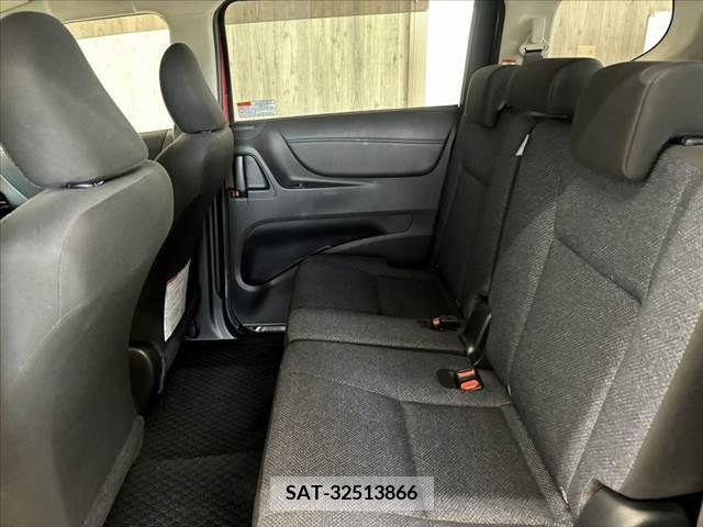 Toyota SIENTA 2015-09 341510-18