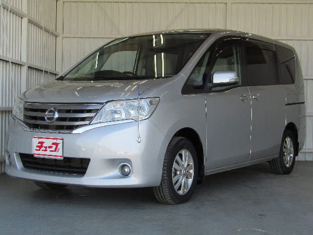 Nissan SERENA 2011-05 195319-0