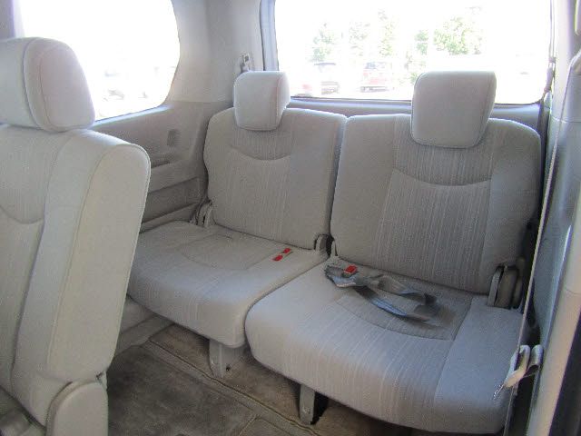 Nissan SERENA 2011-05 195319-21