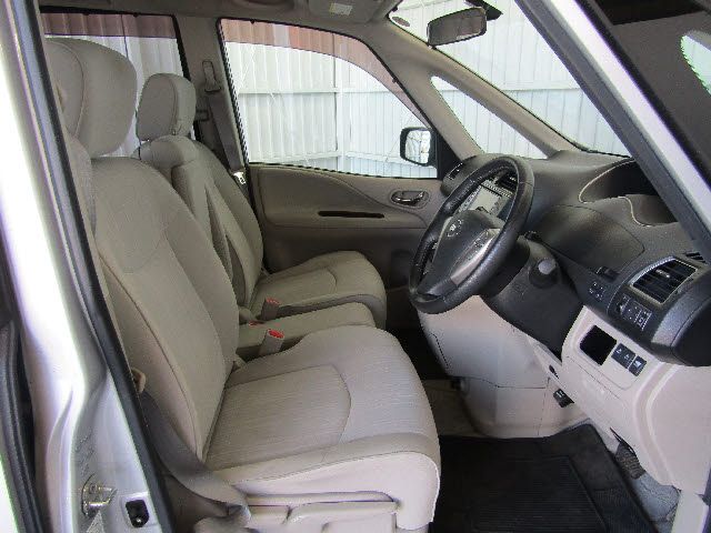 Nissan SERENA 2011-05 195319-9