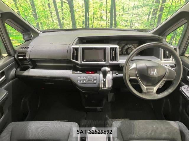 Honda STEP WGN 2012-06 286251-1
