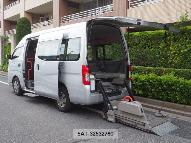 Nissan NV350 Caravan 2014-07 280564-0