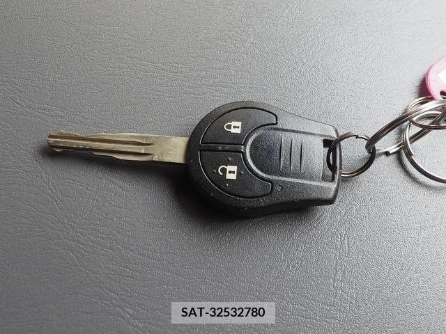 Nissan NV350 Caravan 2014-07 280564-3
