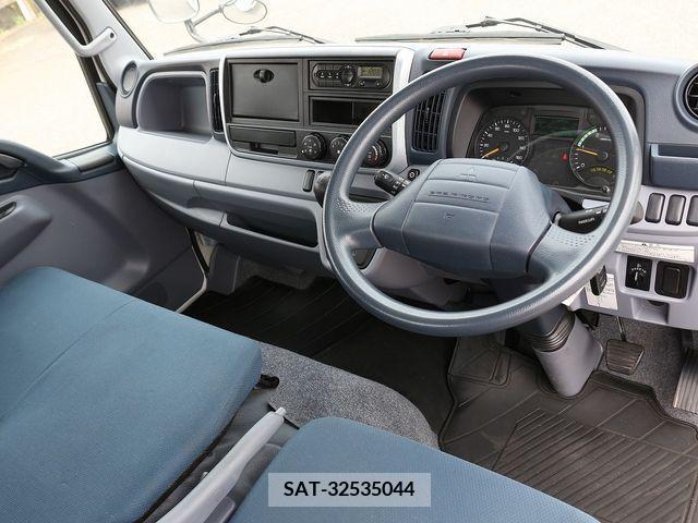 Mitsubishi CANTER 2016-10 294501-2