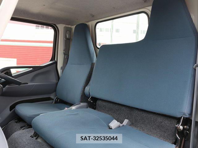 Mitsubishi CANTER 2016-10 294501-28