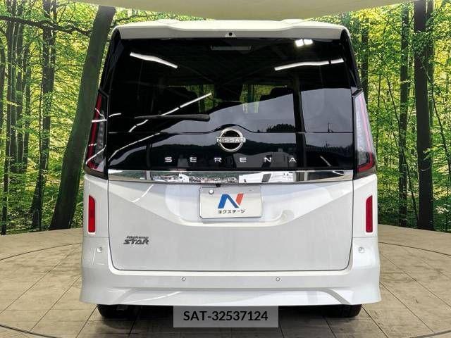 Nissan SERENA 2022-12 332647-15