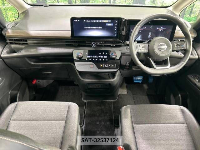 Nissan SERENA 2022-12 332647-1