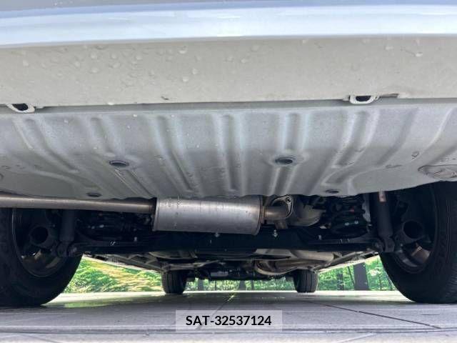 Nissan SERENA 2022-12 332647-19