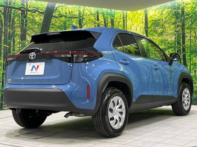 Toyota YARIS CROSS 2023-03 187963-17