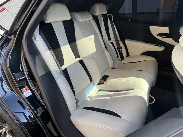 Lexus LS 2020-07 21659-23
