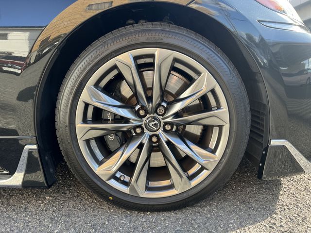 Lexus LS 2020-07 21659-5