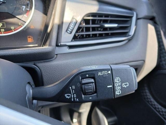 Bmw 2 SERIES 2015-10 2031-19