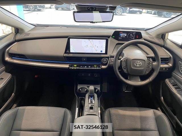 Toyota PRIUS 2023-05 366581-1