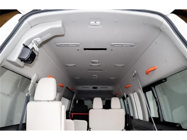 Nissan NV350 Caravan 2017-12 2529-21