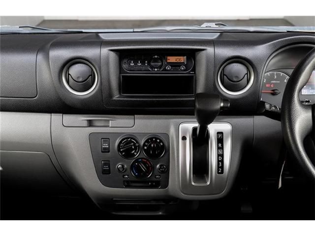 Nissan NV350 Caravan 2017-12 2529-9